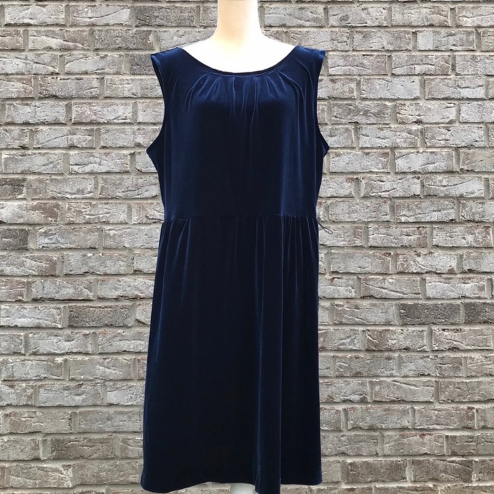 GEORGE STRETCH - Small Velvet Dress